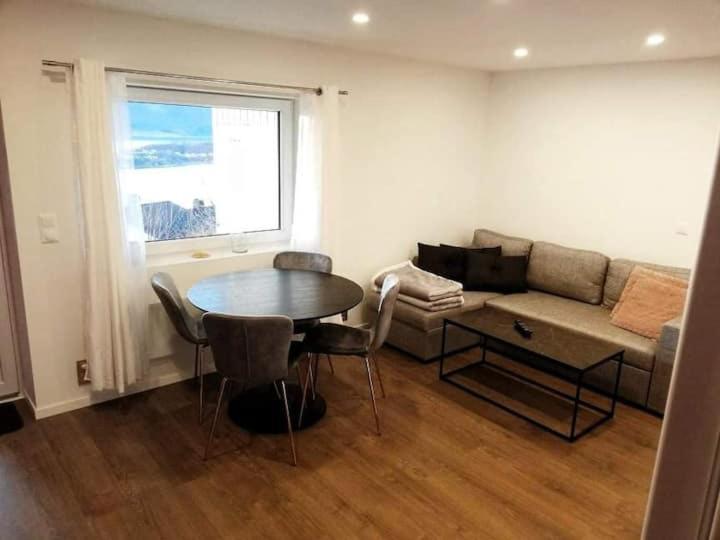 Cozy, Inspiring Apartment!!! โอเลซุนด์ ภายนอก รูปภาพ